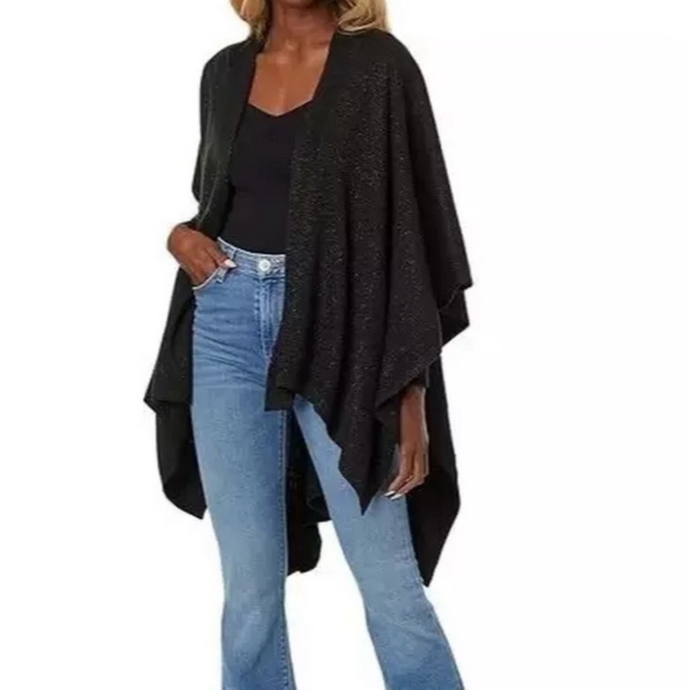 Lauren Ralph Lauren black Shawl Runa. NWT